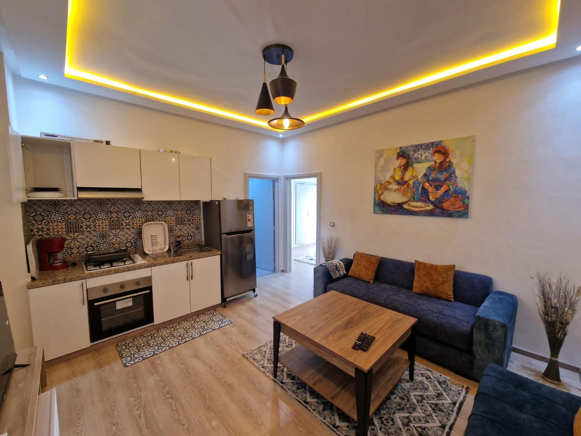 De Luxe A Bey Apartment